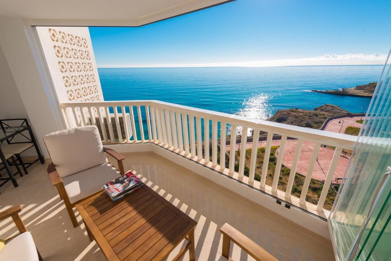 Room In Apartment - 1St Line Top Floor Apartment Carrer del Mar Екстер'єр фото